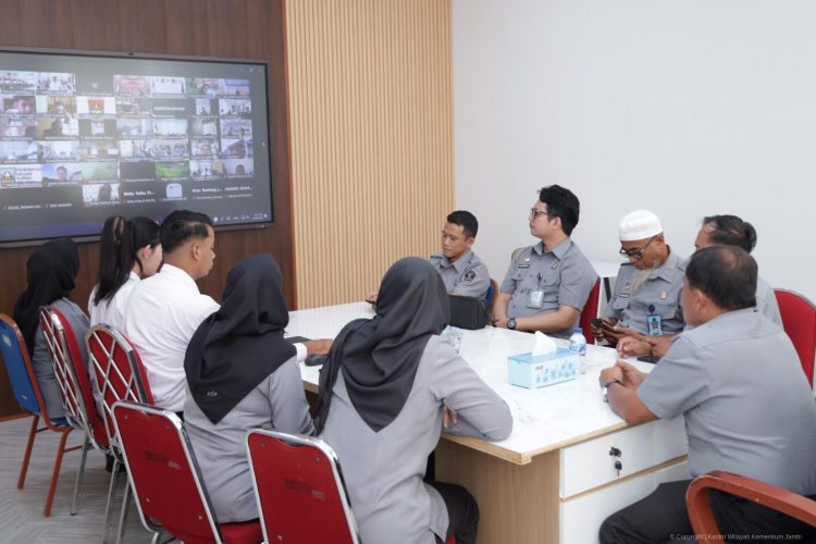 Dukung Akses Keadilan, Kanwil Kemenkum Jambi Turut Berpartisipasi dalam Peresmian Posbankum Sumatera Barat