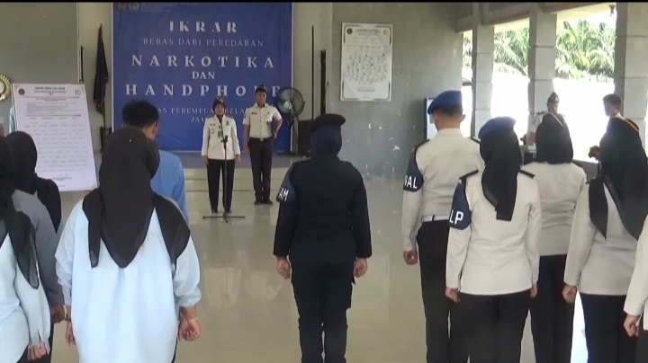 Kalapas Perempuan Kelas II B Jambi Menggelar Penyebutan dan Penandatanganan Ikrar Zero Halinar