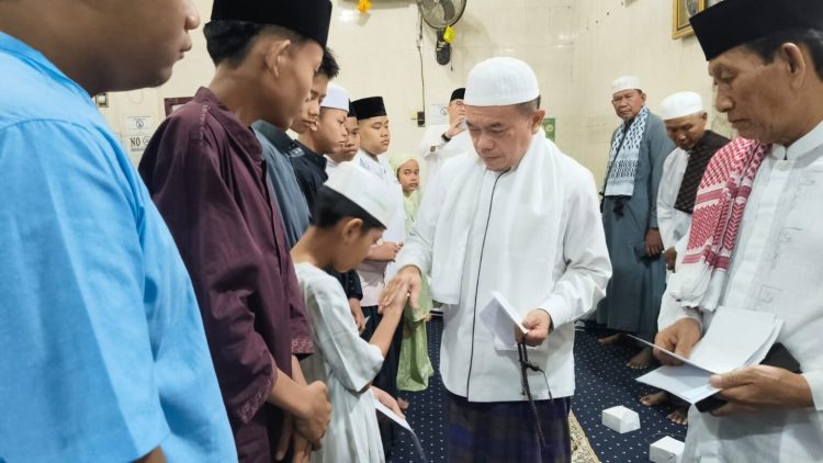 Gubernur Al Haris Safari Subuh di Jelutung: Santuni Anak Yatim dan Dhuafa