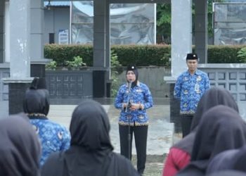 Kalapas Perempuan Kelas II B Jambi Meita Eriza Pimpin Upacara Hari Kesadaran Nasional Tahun 2026