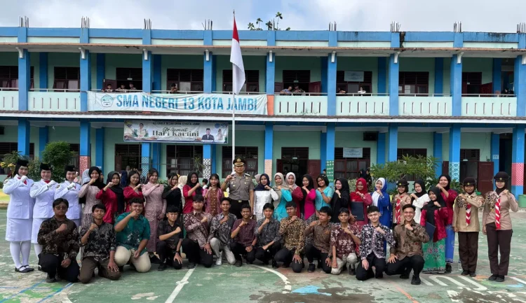 Kartini di Era Digital: Dari Seremoni ke Aksi Nyata Membentuk Generasi Tangguh