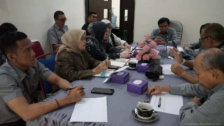 Penguatan Pengawasan Notaris, Kanwil Kemenkum Jambi Gelar Rapat MPWN Provinsi Jambi