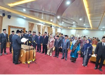 Kakanwil Kemenag Jambi Lantik 12 Pejabat Non Manajerial