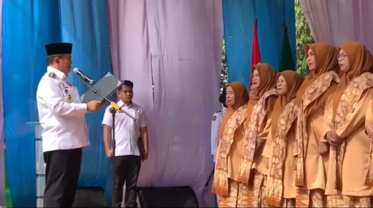 Ratusan Warga Padati Tabligh Akbar di Kantor Wali Kota Jambi, Program Bahagia Bershalawat Resmi Diluncurkan
