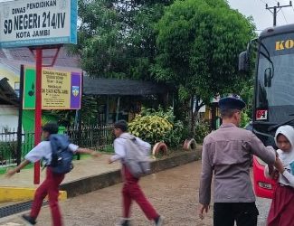 Polda Jambi Perkuat Sinergitas dengan KSOP Talang Duku dalam Pengamanan Wilayah Perairan