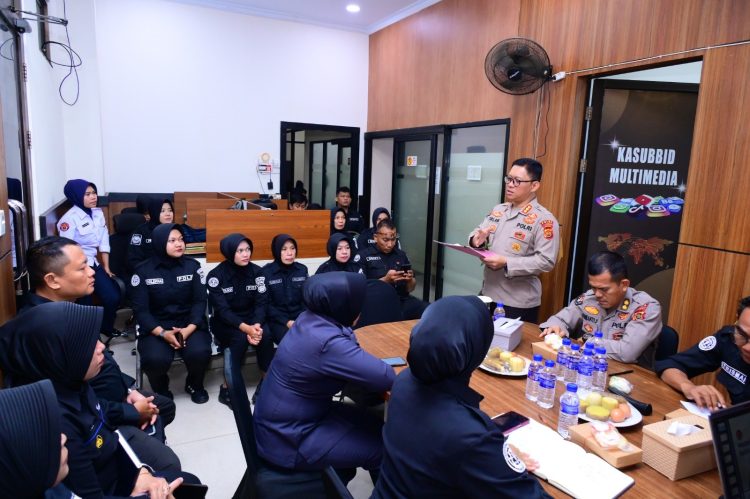 Dukung Program Pangan Murah: Polsek Rimbo Ulu Ambil Beras SPHP di Bulog