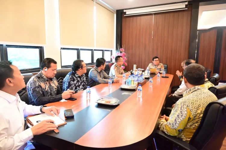 Wakapolda Jambi Perkuat Sinergi dengan PLN, Pengamanan Infrastruktur Listrik Jadi Prioritas