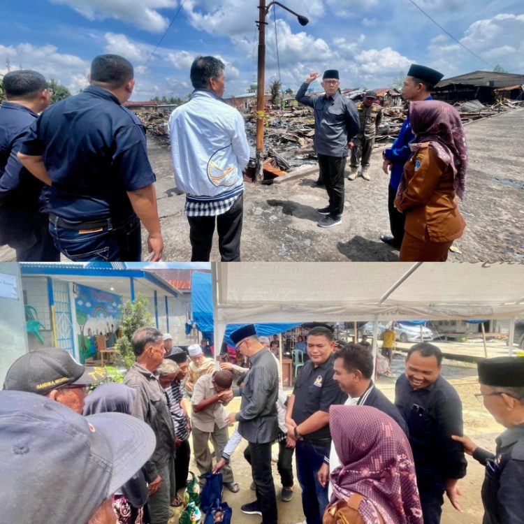 Anggota DPRD Tanjab Barat Tumirin Dampingi Syarif Fasha Berikan Bantuan Kebakaran di Teluk Nilau