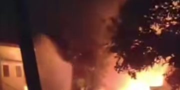 Kebakaran Hebat di Kota Jambi, Diduga Gudang Penimbunan Minyak Ilegal