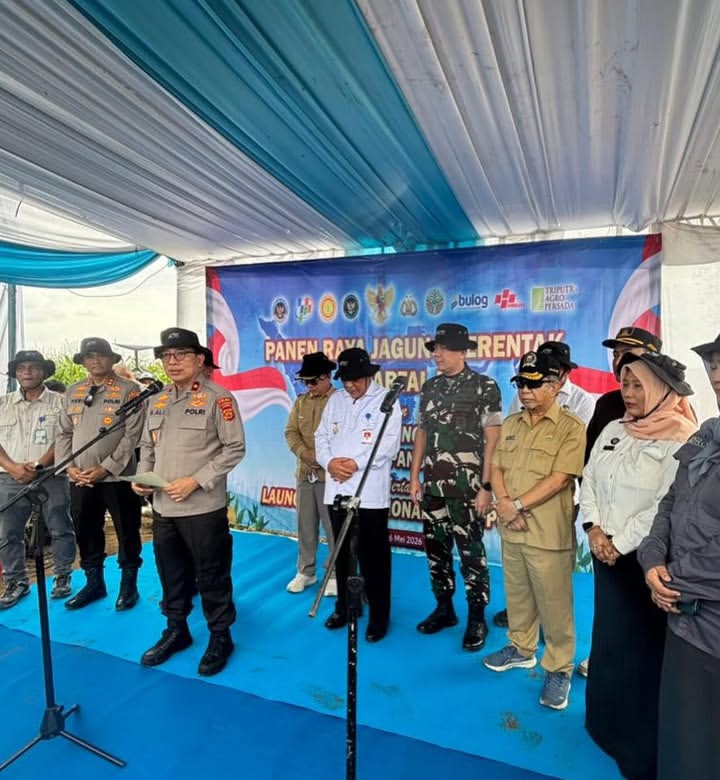 Kapolres Muaro Jambi Hadiri Panen Raya Jagung Serentak dan Groundbreaking 10 Gudang Ketahanan Serta Launching 166 SPPG