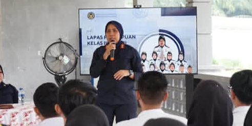 Satresnarkoba Polres Tanjab Timur Gerebek 3 Pria di Desa Labuhan Peringatan, 178 Butir Pil Ekstasi dan 3,76 Gram Sabu Diamankan