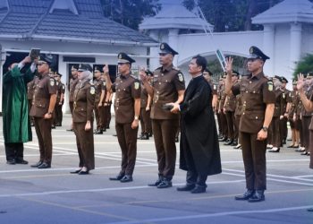 Kajati Jambi Lantik 170 ASN Sewilayah-Kejati Jambi