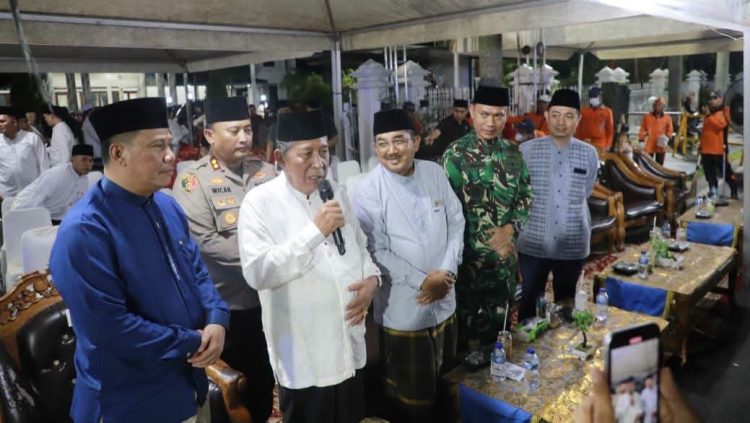 Wagub Abdullah Sani dan Bupati Anwar Sadat Buka Festival Takbiran Idul Adha 1447 H