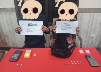 Satresnarkoba Polresta Jambi Tangkap Dua Orang Pelaku Tindak Pidana Narkotika, Amankan BB 12 Butir Pil Ekstasi dari Dua TKP