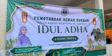 Keluarga Besar SMKN 2 Kota Jambi Berqurban 4 Ekor Sapi, Wujud Kebersamaan dan Kepedulian Sosial