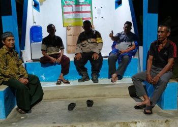 Bhabinkamtibmas Desa Brasau Cek Poskamling, Perkuat Keamanan Lingkungan