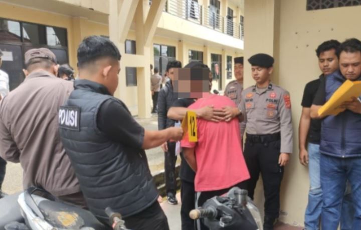 Polres Bungo Peragakan 13 Adegan dalam Rekonstruksi Kasus Pembunuhan di Tanah Tumbuh