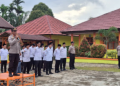 Bangun Karakter Generasi Muda yang Disiplin, Kasat Binmas Polres Tebo Jadi Pembina Upacara di MAN 2 Tebo