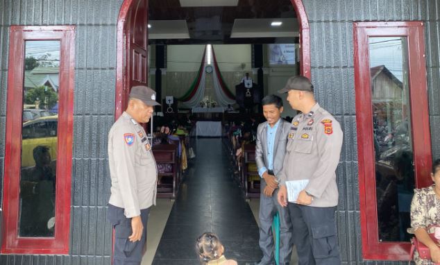 Polsek Rimbo Bujang Amankan Ibadah Minggu di Gereja HKBP