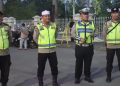 Polres Tanjab Barat Kawal Pemberangkatan 106 Calon Jemaah Haji Kloter 24 ke Asrama Haji Jambi