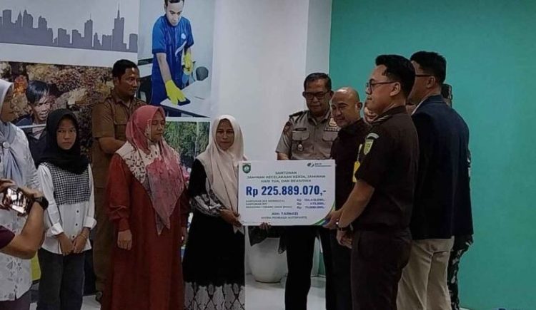 Polres Bungo Hadiri Peringatan May Day 2026, Perkuat Sinergi dan Perlindungan Pekerja