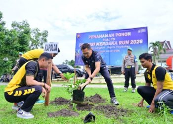 Polda Jambi Tanam Pohon dalam Road to Presisi Merdeka Run 2026, Wujud Nyata Kepedulian Lingkungan