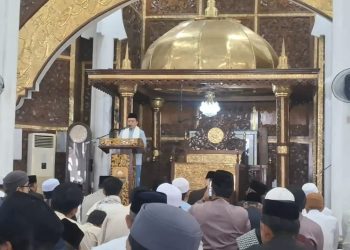 Gelar Sholat Ied di Masjid Agung Al-Falah, Gubernur Al Haris: Idul Adha Momentum Menumbuhkan Semangat Pengorbanan dan Kasih Sayang