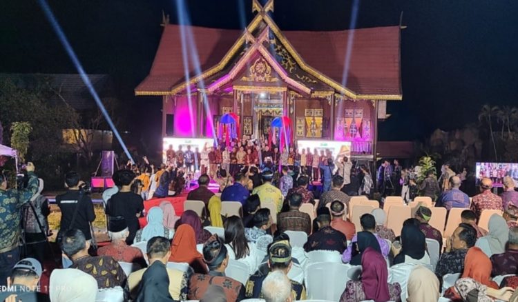 Acara Tahunan Jambi Elok Nian di Merangin Berlangsung Meriah