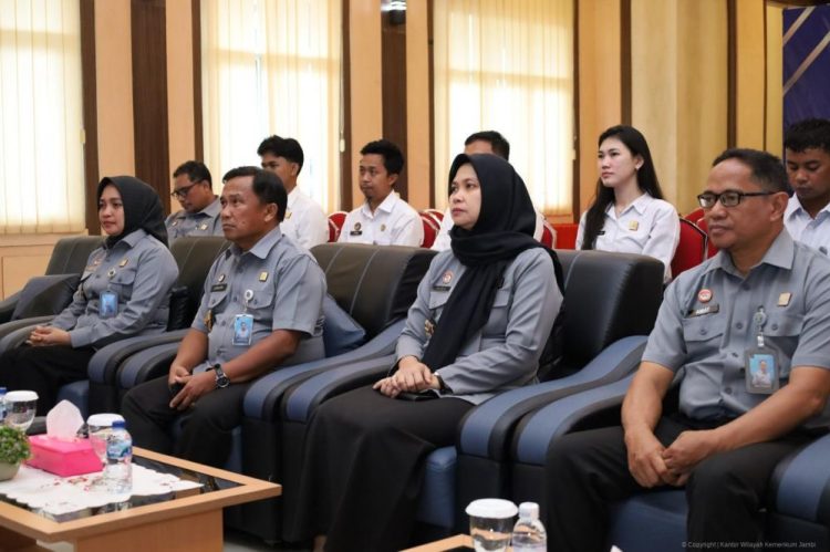 Tingkatkan Integritas Pelayanan Publik, Kanwil Kemenkum Jambi Ikuti Konsolidasi Nasional