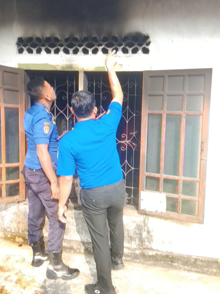 Disdik Provinsi Jambi Ikut Berbagi Sarapan Gratis Rabu Berkah