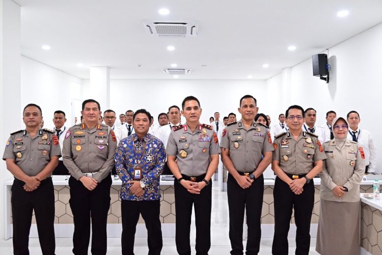 Polres Tanjung Jabung Barat Kawal Ibadah Minggu di Gereja Santo Paulus, Situasi Tetap Aman dan Kondusif