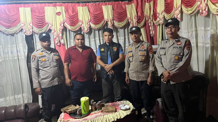 Respon Cepat Polsek Jaluko Tindak Laporan Pencurian Kayu Bulian di Desa Senaung