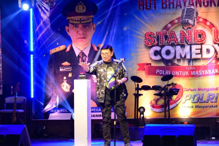 Polda Jambi Gelar Lomba Stand Up Comedy Meriahkan Hari Bhayangkara ke-80