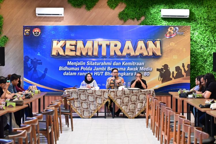 Polda Jambi Gelar Lomba Stand Up Comedy Meriahkan Hari Bhayangkara ke-80