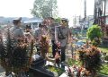 Polda Jambi Gelar Upacara Ziarah Rombongan di TPU Paal Merah, Wujud Penghormatan kepada Jasa Para Pahlawan Bhayangkara