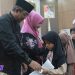 Bupati Anwar Sadat dan Hj. Fadhilah Santuni Anak Yatim di Peringatan Hari Asyura 1448 H