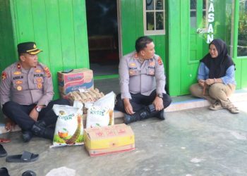 Sambut HUT Bhayangkara ke-80, Polres Tanjab Barat Gelar Bakti Sosial di Panti Asuhan Yayasan Melati