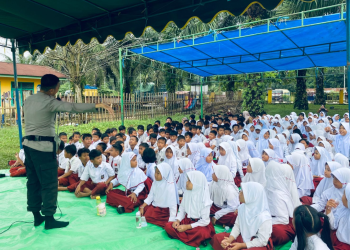 Satbinmas Polres Bungo Sosialisasikan Stop Bullying dan Tanamkan Disiplin Sejak Dini di SDN 88/II Sungai Mengkuang