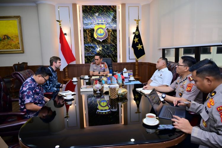 Kapolda Jambi Terima Audiensi Konsulat Amerika Serikat, Bahas Penguatan Kerja Sama Keamanan dan Pertukaran Informasi