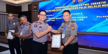 Polres Tanjab Barat Raih Tiga Penghargaan Sekaligus pada Rakernis Humas Polda Jambi 2026