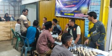 Sambut Hari Bhayangkara ke-80, Polisi Gelar Turnamen Catur di Desa Bakti Mulya Kab Muara Jambi