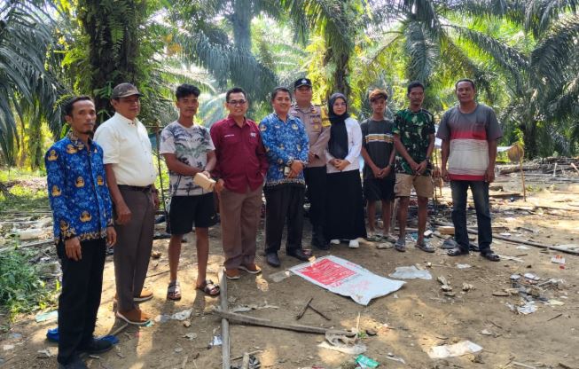 Sinergi Polri dan Puskesmas Suban Gelar Pengobatan Gratis untuk Suku Anak Dalam