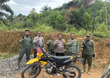 Cegah Karhutla di Desa Suban, Polsek Tungkal Ulu dan Polhut TNBT Perkuat Sinergitas dengan Masyarakat