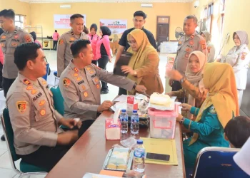 Polres Sarolangun Gelar Donor Darah dan Layanan Kesehatan Gratis Sambut Hari Bhayangkara ke-80