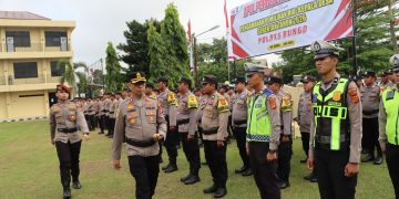 Kapolres Bungo Pimpin Apel Pergeseran Pasukan Pengamanan Pilrio Serentak 2026