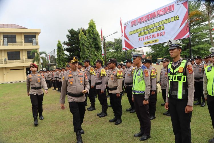 Kapolres Bungo Pimpin Apel Pergeseran Pasukan Pengamanan Pilrio Serentak 2026