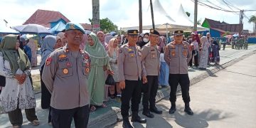 Polres Tanjab Barat Amankan Penyambutan Jamaah Haji Kloter 24 di Kuala Tungkal