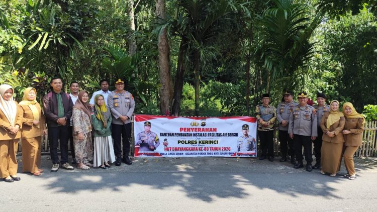 Polres Kerinci Resmikan Bantuan Instalasi Air Bersih untuk Warga Desa Sungai Jernih Tingkatkan Kesejahteraan Warga