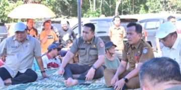 Gelar Rapat Terbuka di Bawah Tenda, Bupati M Syukur Libatkan Masyarakat Persiapkan MTQ ke-52