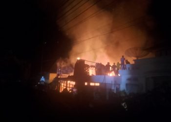 Rumah Orang Tua Mantan Pj Bupati Kerinci Terbakar